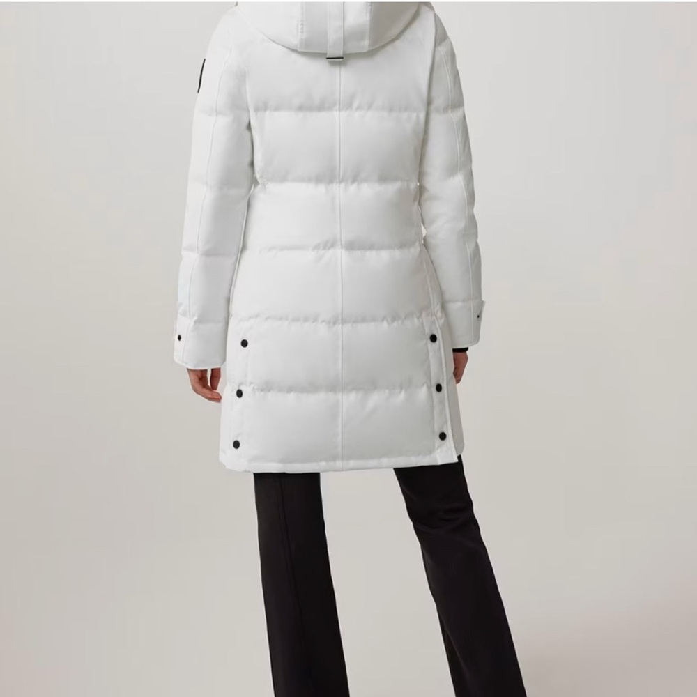 Canada Goose Shelburne Women's White Puffer Coat - Picture 12 of 15